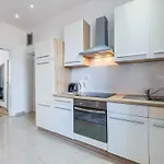 Apartamento Garden With Shared Pool
